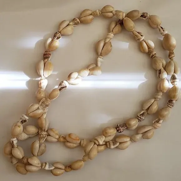 Vintage Hawaiian Cowrie & Mini Conch Sea Shell Necklace Natural Boho Beaded Lei - Picture 6 of 6